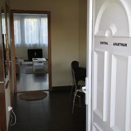 Central Apartman Mako *