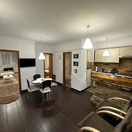 Central Apartman Mako Daire