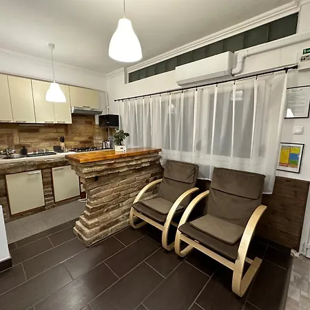 Central Apartman Mako Daire *