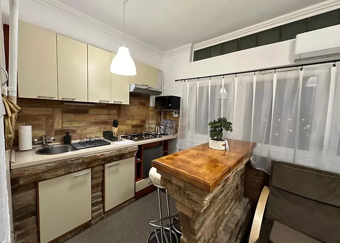 Central Apartman Mako * Makó